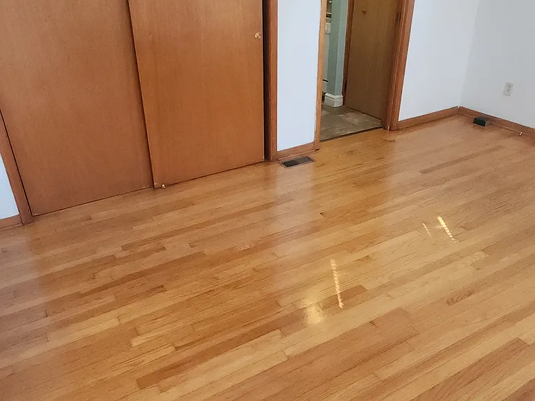 1001 E Washington St #1 — Photo 10
