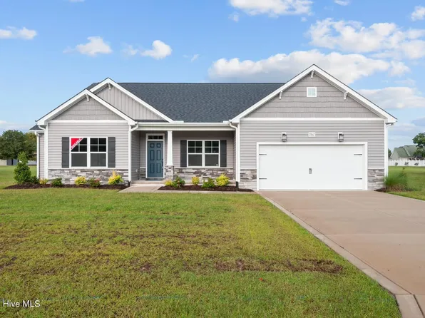 2847 Tucker Hill Drive, Grimesland, NC 27837