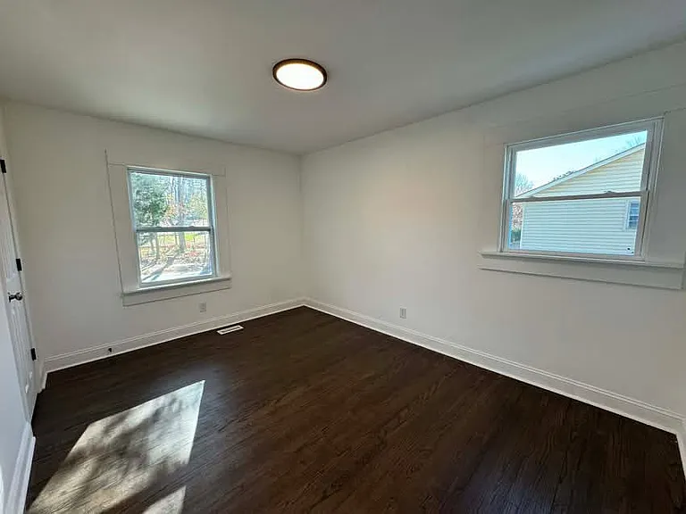 1001 Archdale Dr — Photo 17