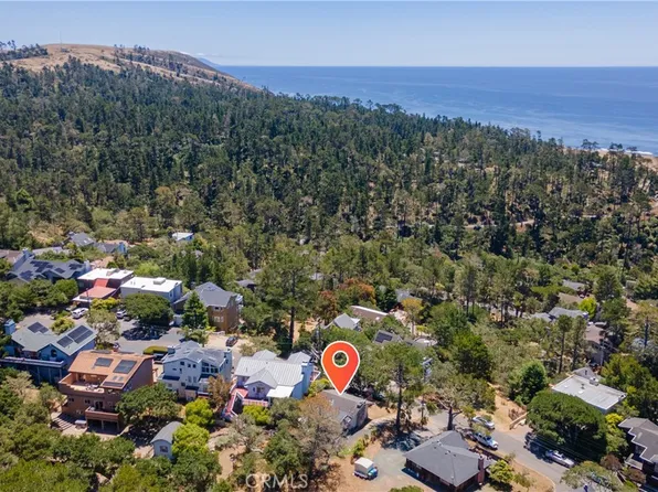 1692 Berwick Dr, Cambria, CA 93428