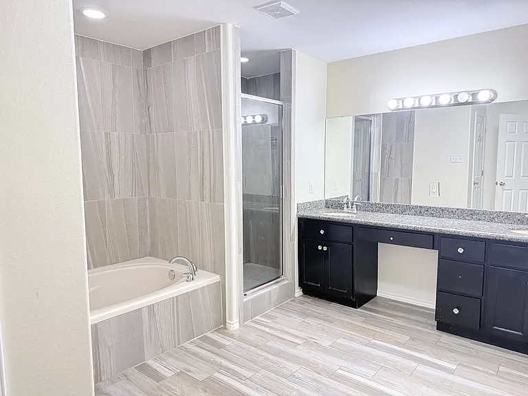 5407 Simbrah Dr — Photo 8