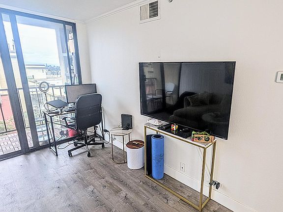 2nd image of 1514 7th Ave
