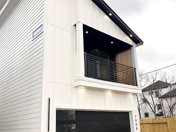 3rd image of 7010 Sidney St