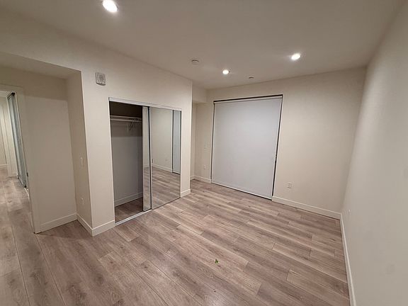 5th image of 1307 N Bronson Ave #202