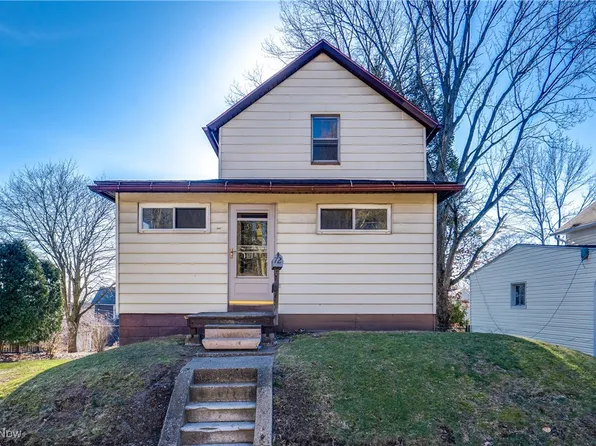 72 W Summit St, Barberton, OH 44203