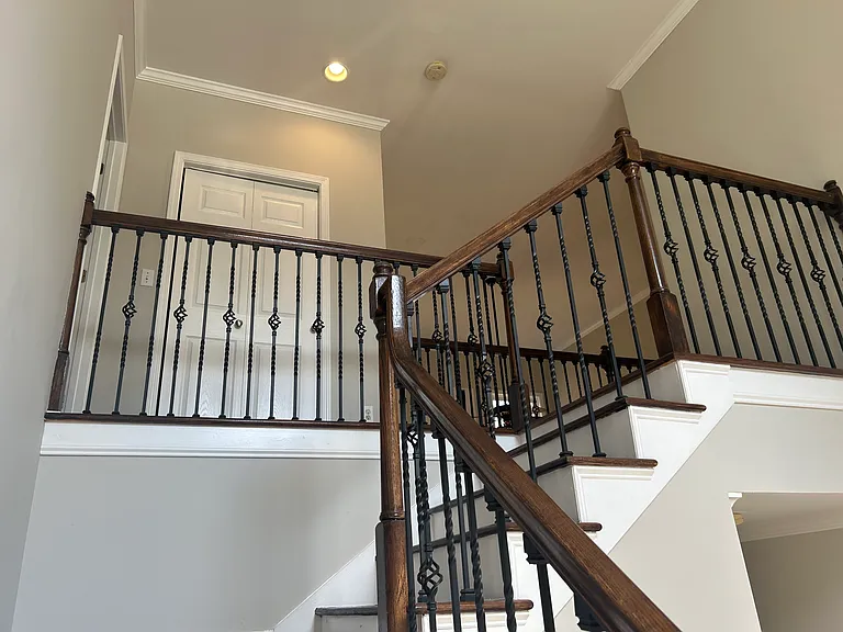 315 3rd Ave — Photo 8
