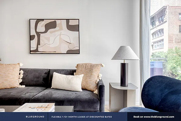 Rented by The Blueground | media 3