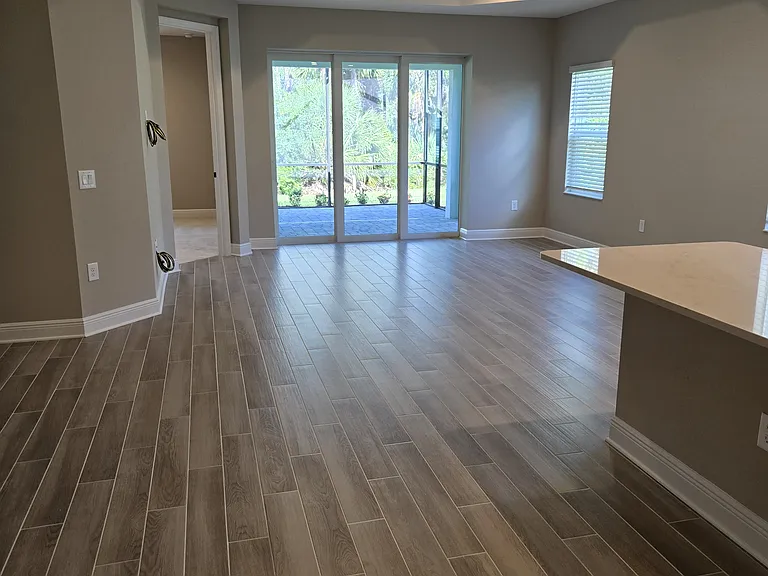 10105 Lake Wales Cir — Photo 21