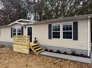 30032 Piper Rd, Bon Aqua, TN 37025