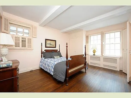 Sold by Stribling | media 1