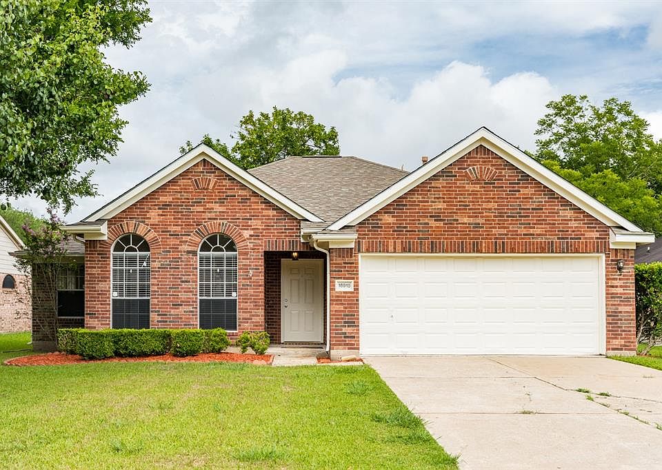 1st image of 16915 Summer Hollow Dr