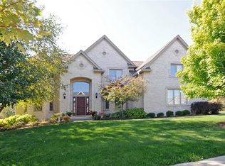 10298 Forest Meadow Cir, Fishers, IN 46040
