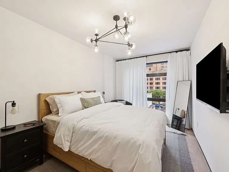 350 W 44th St #505 — Photo 5