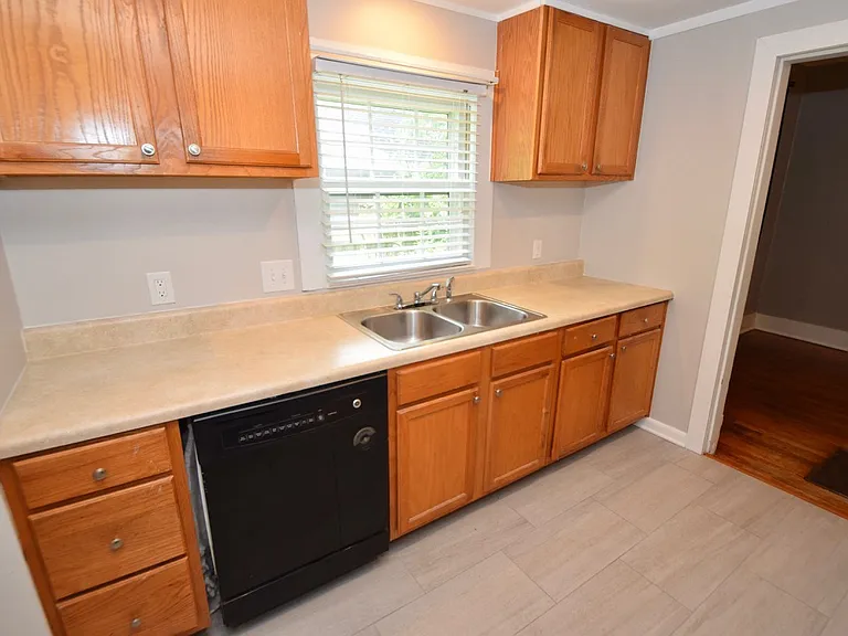 3565 Kearney Ave — Photo 9