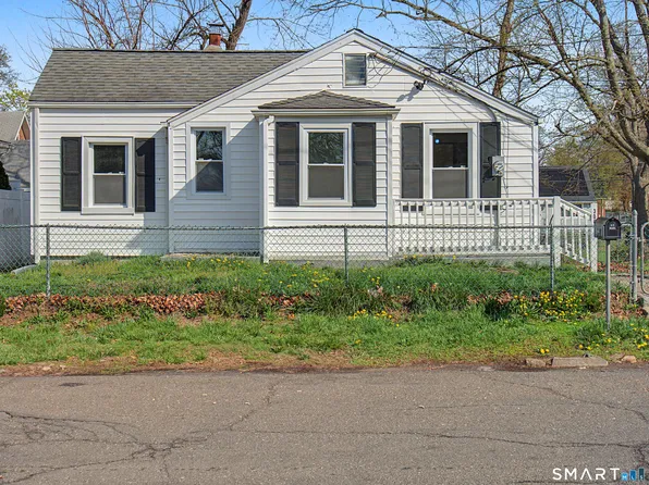 306 Saunders Avenue, Bridgeport, CT 06606