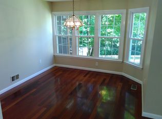 12218 Dapple Gray Ct, Woodbridge, VA 22192