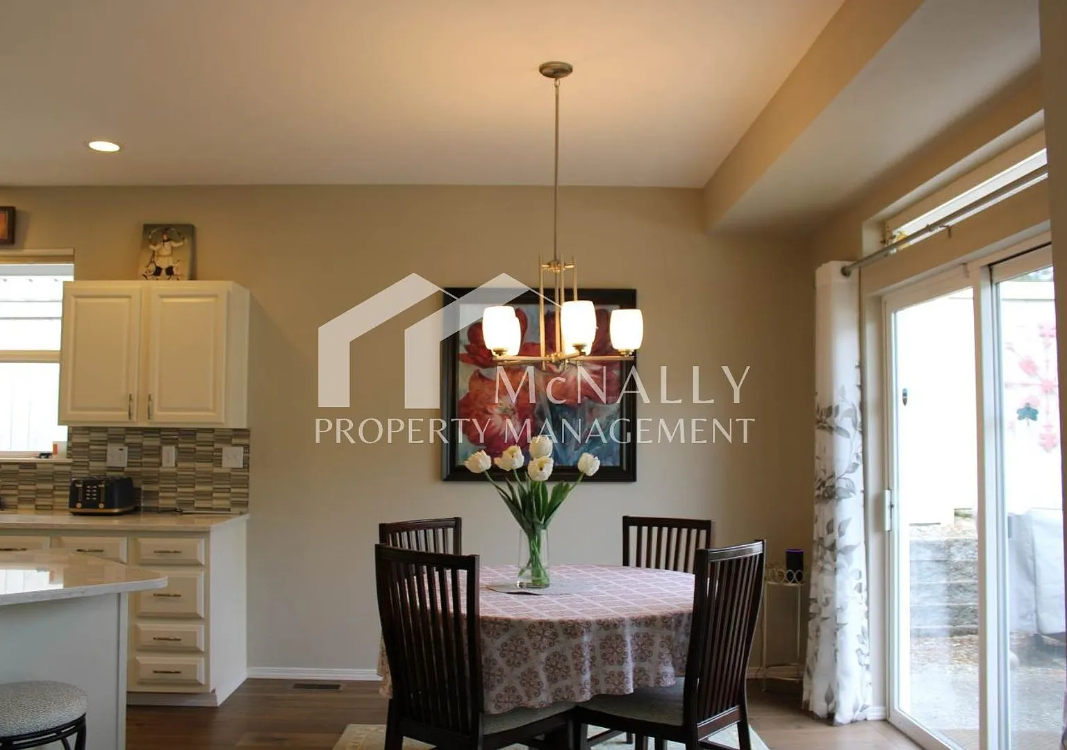 Fully Furnished One-Story Townhome in Desirable Princeton Place — Photo 4