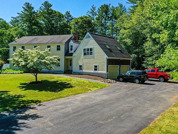 3rd image of 30 Cedar Hill Dr
