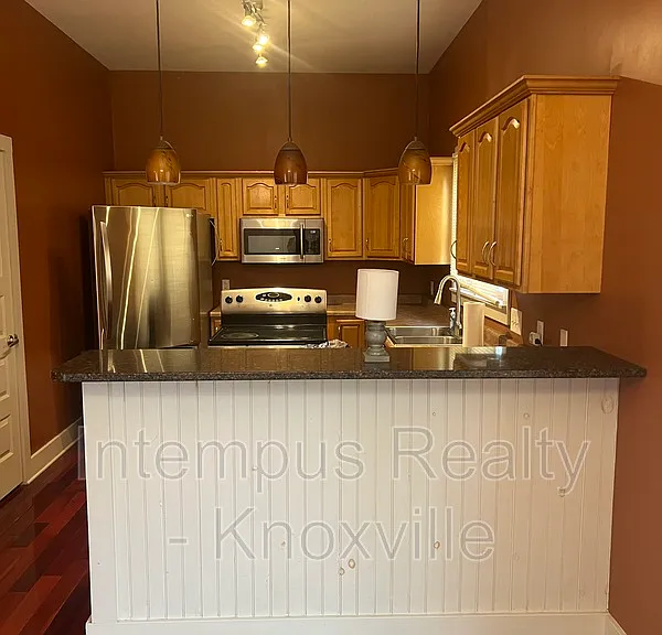 229 Deaderick Ave — Photo 12