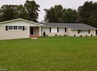 1077 Teague Rd, Winston Salem, NC 27107