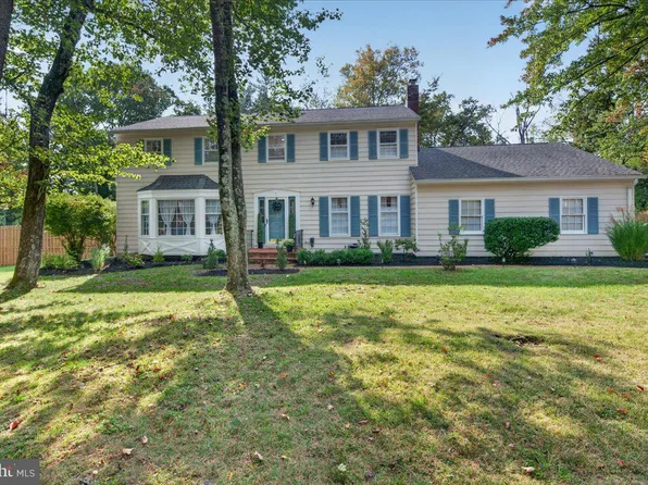 80 Princeton Ave, Rocky Hill, NJ 08553