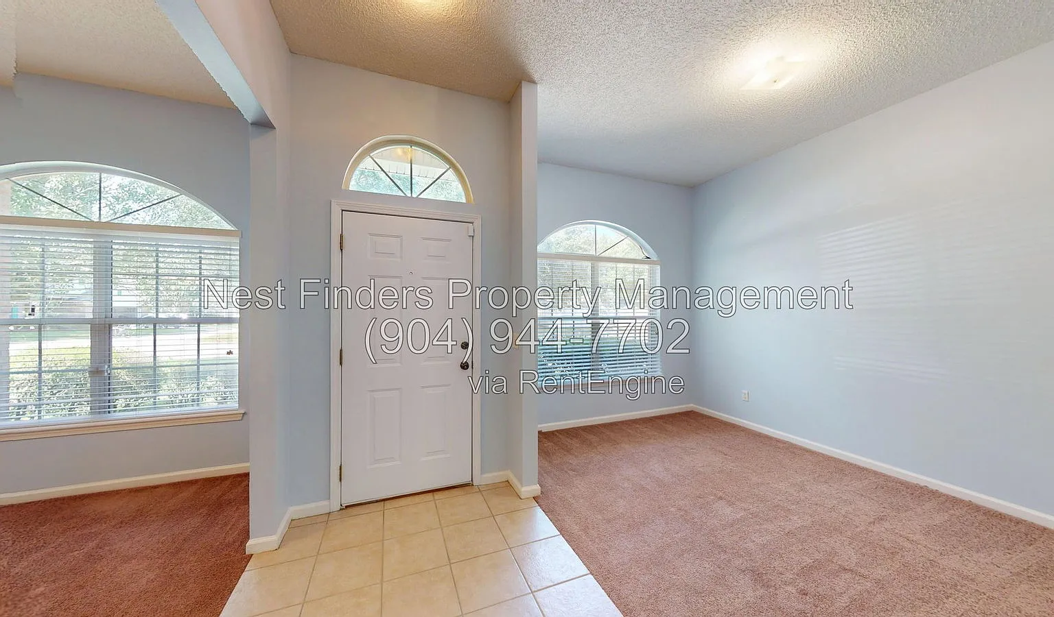 4 bed, 2.0 bath, 2423 sqft, $2,799 — Photo 4