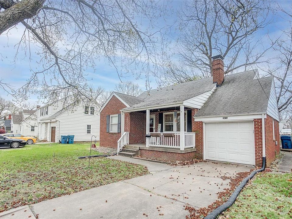 2416 Alby St, Alton, IL 62002 Zillow