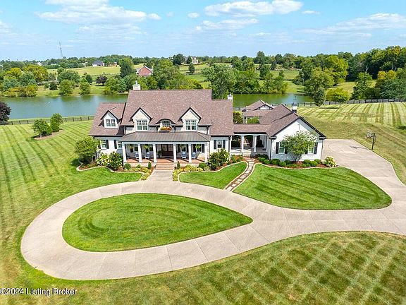 2nd image of 94 Chablis Premier Cir