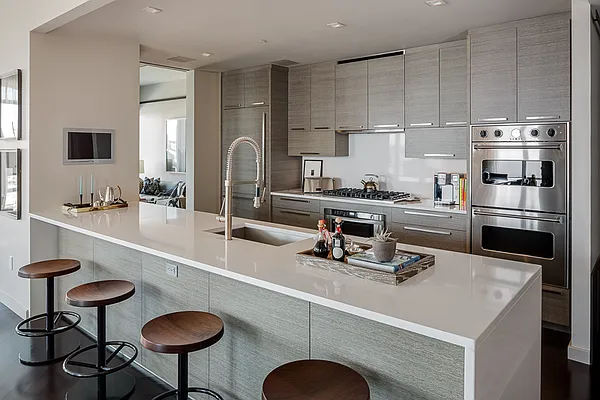 Sold by Related Sales | media 21