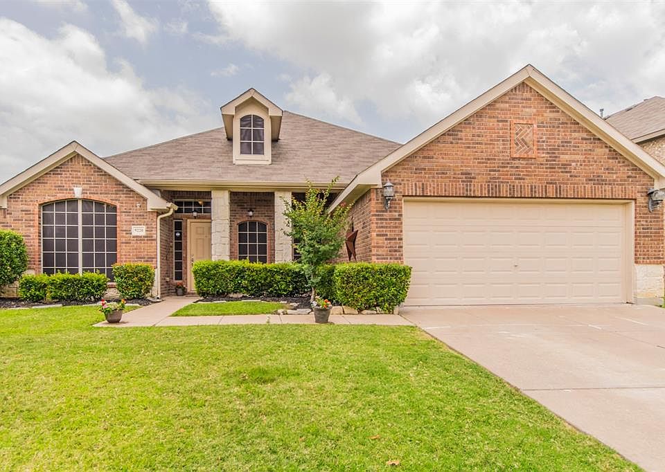 1st image of 9220 Water Oak Dr