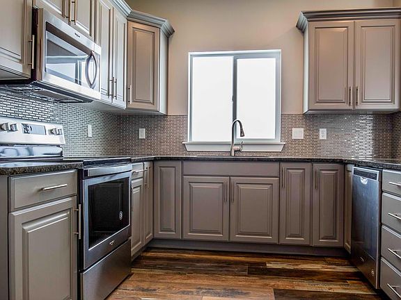 3rd image of 2190 S Summerfield Ln