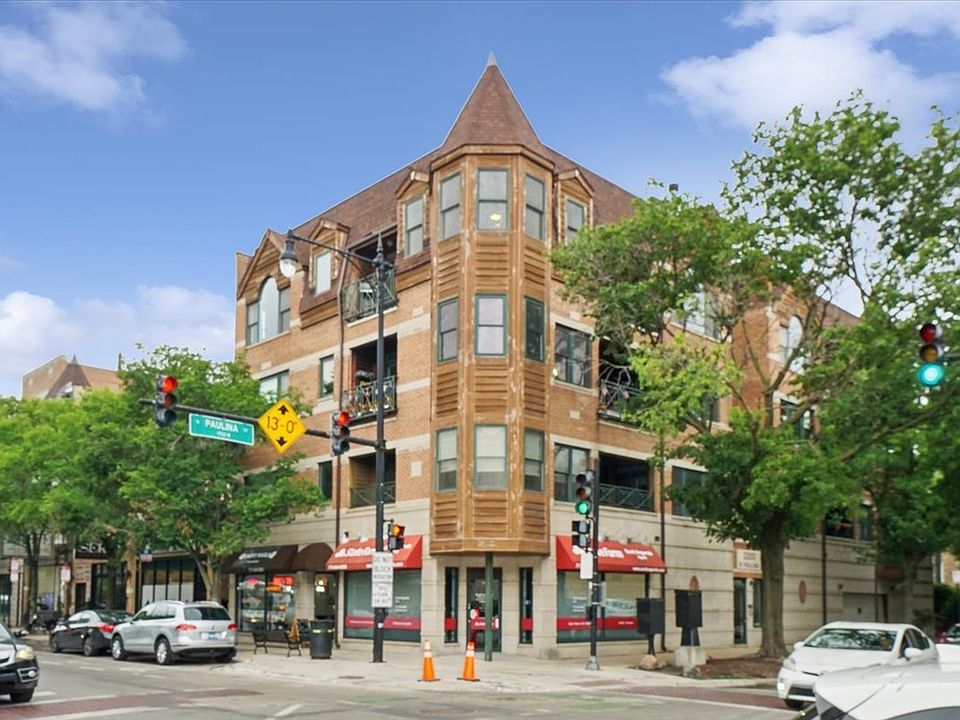 1st image of 3202 N Paulina St #4S