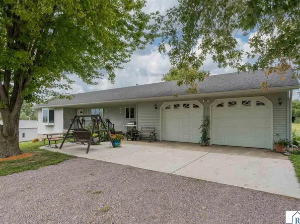 51945 506th St, Courtland, MN 56021