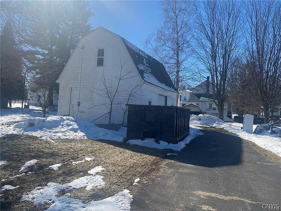 1st image of 334 S Clinton St #30
