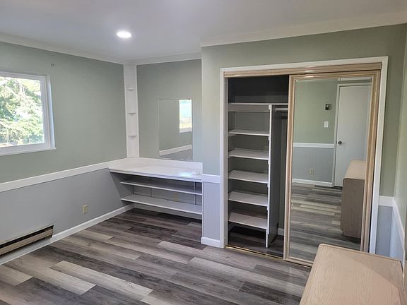 4th image of 3553-3 Laurant Way