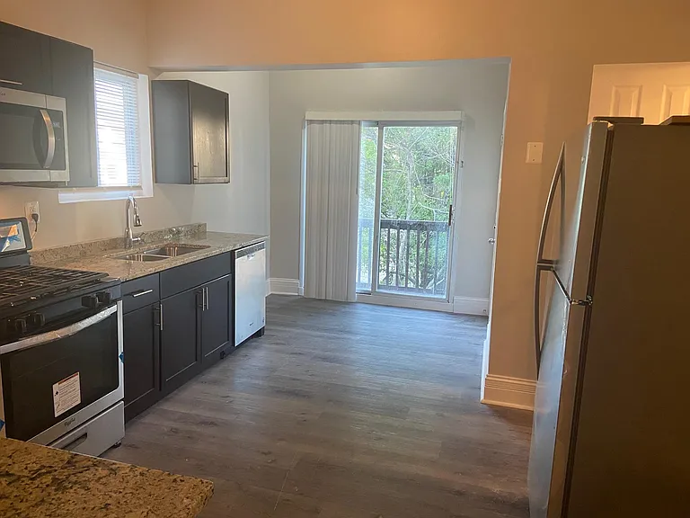 3019 N Gresham Ave #2 — Photo 9