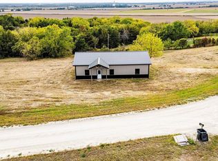 5520 Ambush Rd, Saint Marys, KS 66536