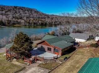 157 Lakeside Dr, Carthage, TN 37030