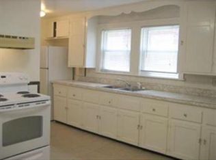 173 Cypress St #173, Brookline, MA 02445