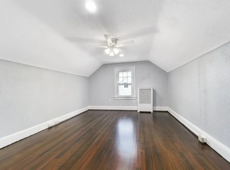 150 Fairview Ave — Photo 17
