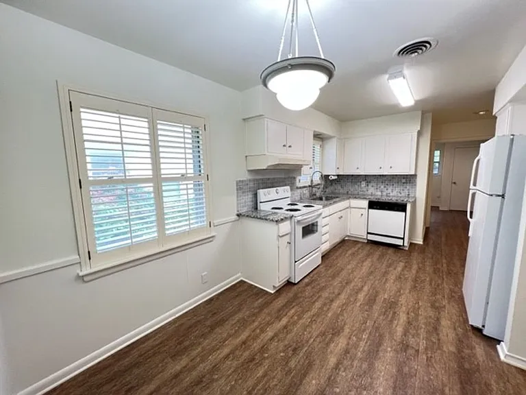 7215 Clemson Dr — Photo 8