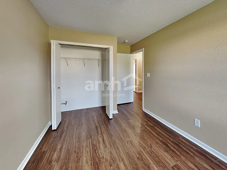 5719 Wood Hollow Dr — Photo 18
