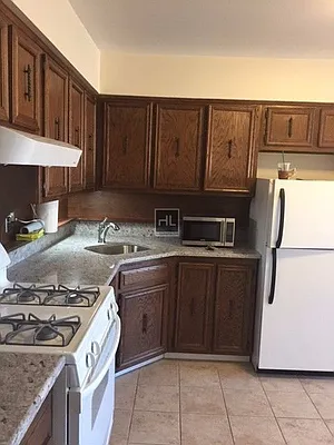 Rented by Highline Residential | media 4