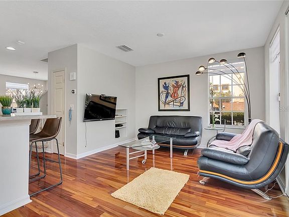4th image of 10039 Bradwell Pl
