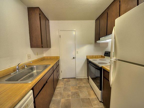 4th image of 4571 Lafayette St APT 13