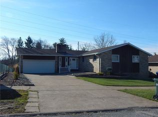 10737 Baron Dr, Parma, OH 44130