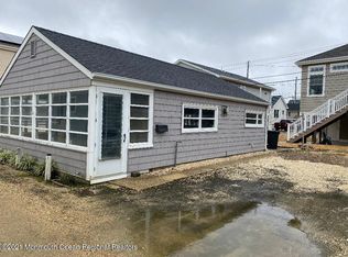 114 W Dolphin Way, Lavallette, NJ 08735