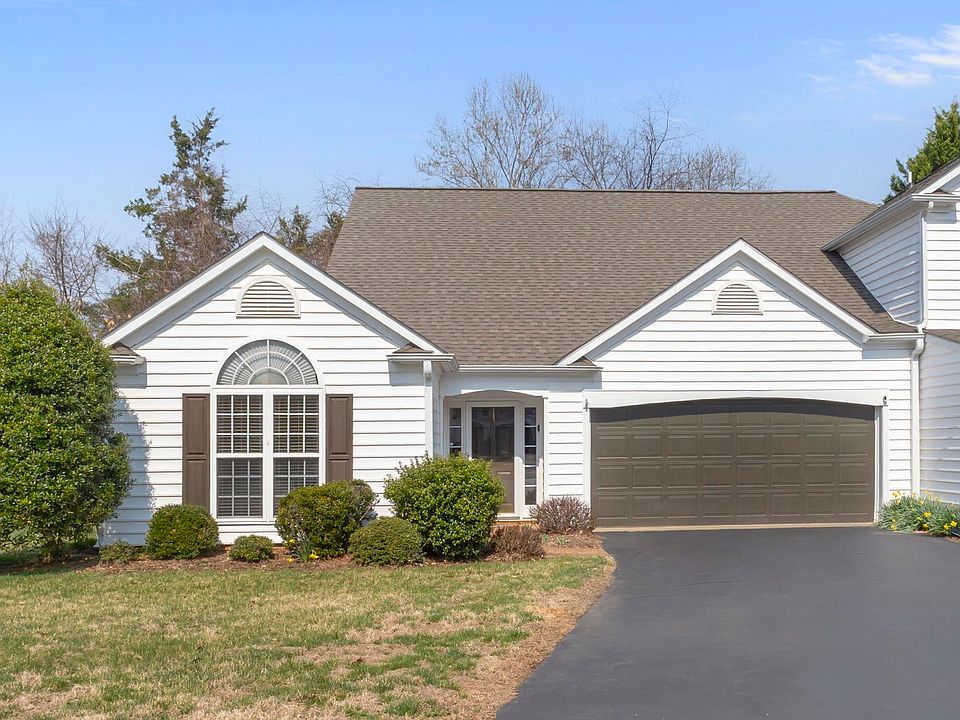 1st image of 530 Pebble Hill Ct
