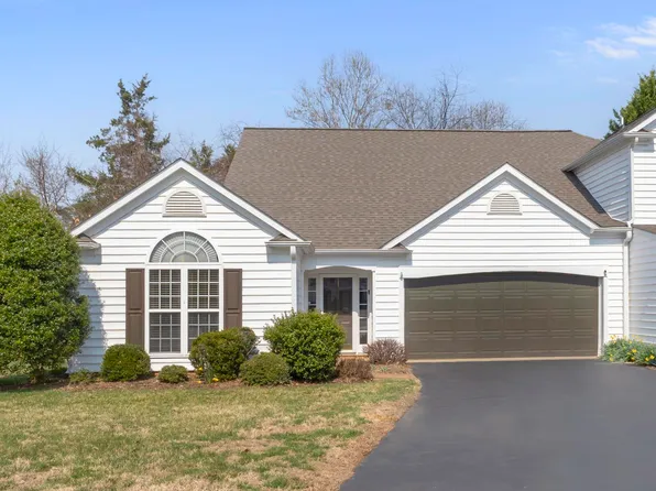 530 Pebble Hill Ct, Charlottesville, VA 22903