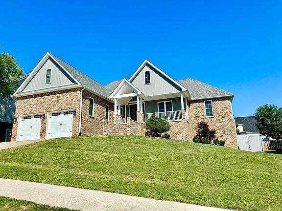 2nd image of 146 Hawthorne Dr